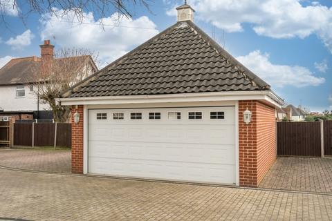 undefined, Yarmouth Road, Lowestoft