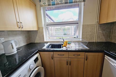 28 Plumpton Avenue, Hereford, HR4 9TZ