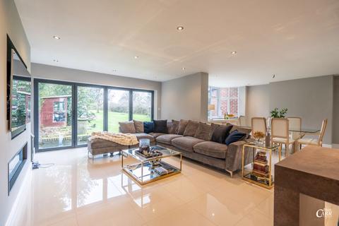 Tregarth Weeford Road, Sutton Coldfield, B75 5RF