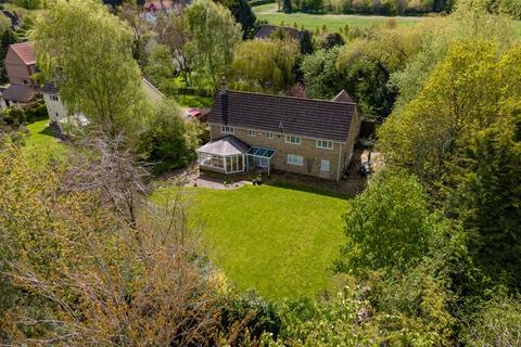 5 bedroom detached house for sale, The Gardens, Norton