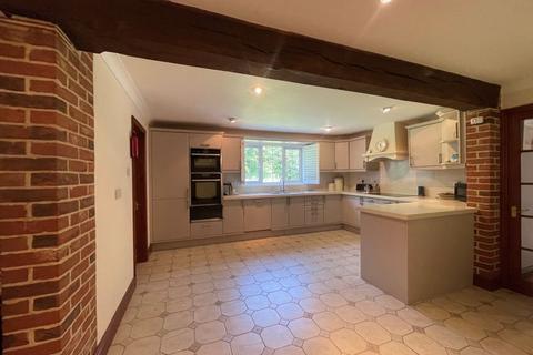 5 bedroom detached house for sale, The Gardens, Norton