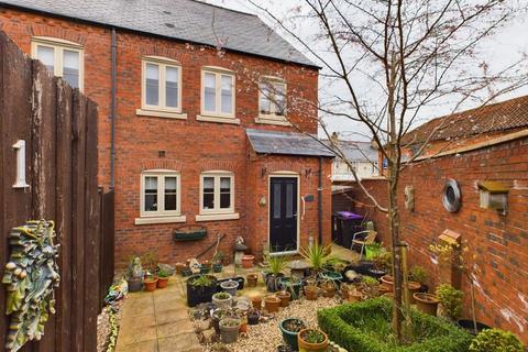 3 bedroom end of terrace house for sale, 1 Lincoln Road, Wragby, Market Rasen