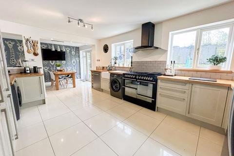 4 bedroom detached house for sale - Schoolacre Rise, Streetly, B74 3PR