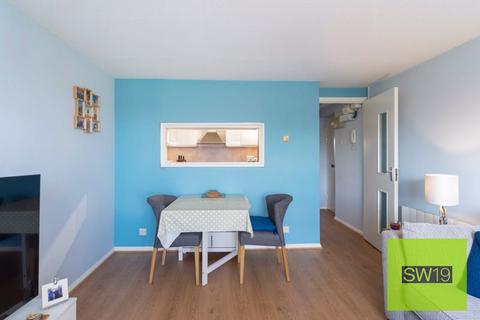 12 Alphea Close, London, SW19 2EP