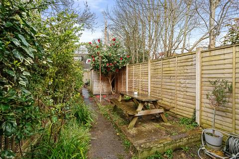 9 Ainsworth Road, Croydon, CR0 3SH