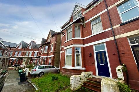 4 bedroom apartment for sale, Llewelyn Road, Colwyn Bay