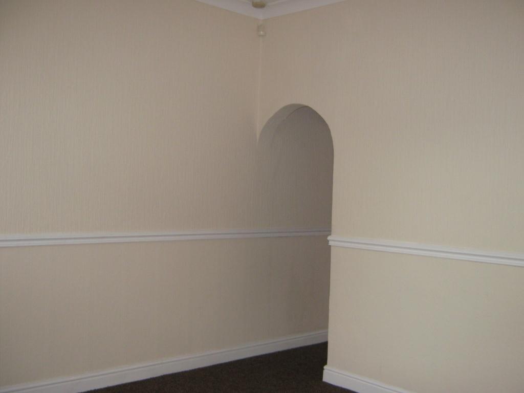Photograph 4