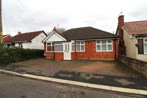 3 bedroom detached bungalow to rent, Hawthorn Avenue, Cherry Willingham, Lincoln