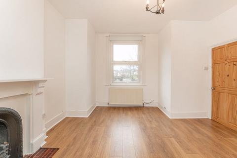 2 bedroom apartment for sale, Palmerston Road, London, N22