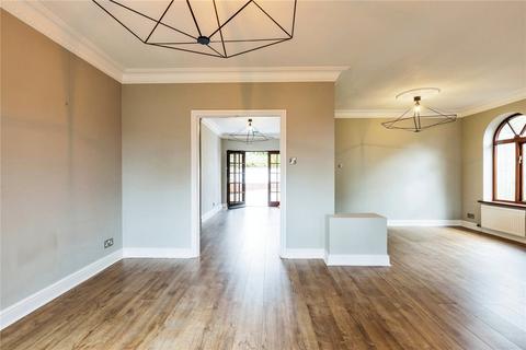 4 bedroom bungalow for sale, The Park, Cheltenham, Gloucestershire, GL50