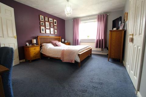 213 Bakers Ground, Stoke Gifford, Bristol, BS34 8GE