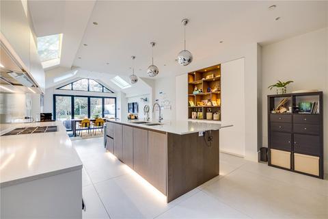undefined, Bovingdon Road, London, SW6