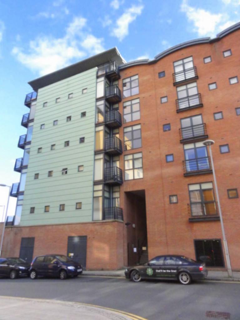 Curzon Place, Gateshead 2 bed apartment to rent £1,050 pcm (£242 pw)