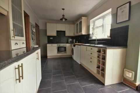 2 bedroom semi-detached house to rent - Swanage Walk, Hull