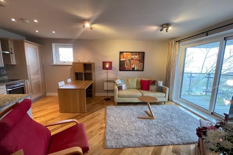 2 bedroom apartment to rent - Castle Place, Southampton