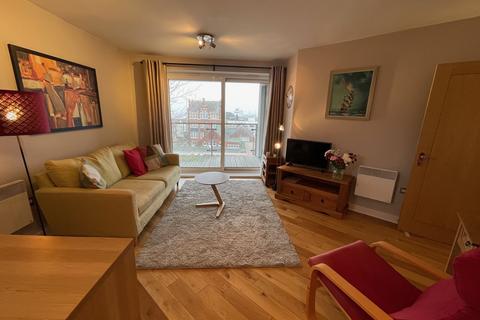 2 bedroom apartment to rent - Castle Place, Southampton