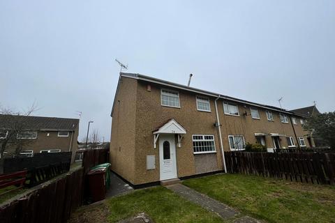 3 bedroom end of terrace house to rent, Wayford Walk, NG6