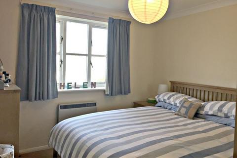 1 bedroom flat to rent - Dolphin Court