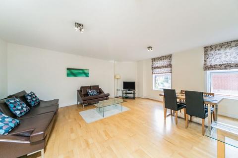 2 bedroom apartment to rent, London Street, Reading