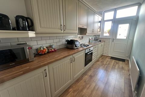 6 Thorpe Road, Easington, Peterlee, SR8 3UA