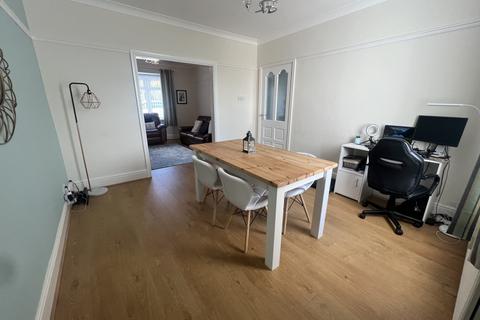6 Thorpe Road, Easington, Peterlee, SR8 3UA