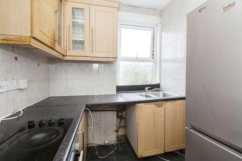 1 bedroom flat to rent - Knotts Green Road, Leyton