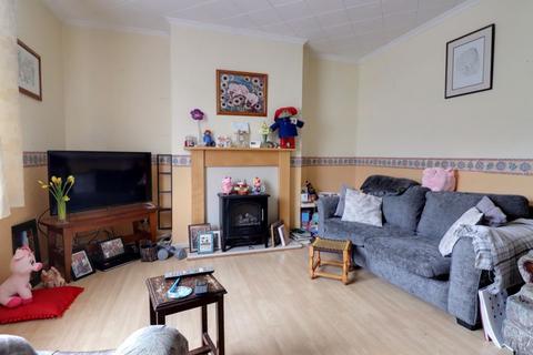 2 bedroom terraced house for sale - West Close, Stafford ST16