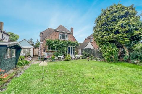 5 Aldermans Hill, Hockley, SS5 4RP