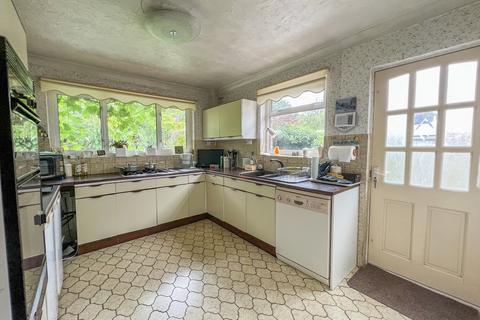 5 Aldermans Hill, Hockley, SS5 4RP