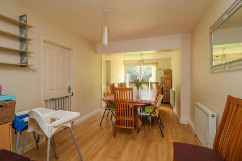 15 Bosworth Close, Hockley, SS5 4EZ