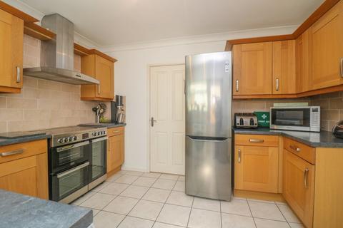 15 Bosworth Close, Hockley, SS5 4EZ