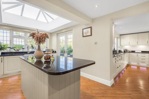 58 Aldermans Hill, Hockley, SS5 4RW