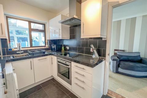 21 Adams Glade, Rochford, SS4 3LA