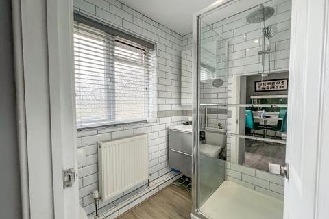 17 Allerton Close, Rochford, SS4 3AR