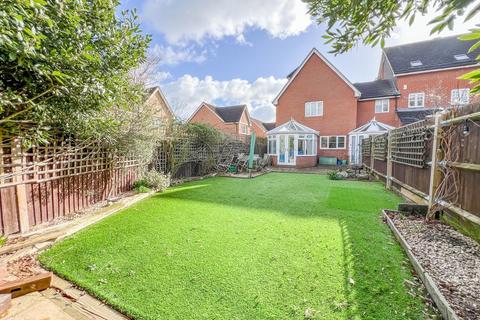 4 bedroom semi-detached house for sale, Nelson Road, Rochford