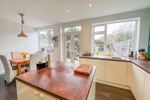 3 bedroom semi-detached house for sale, Manners Way, Southend-on-Sea