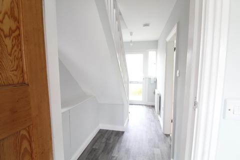 3 bedroom detached house to rent - New Eaton Road, Nottingham NG9