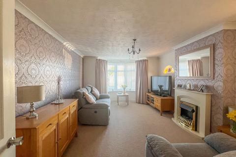 31 Cornhill Avenue, Hockley, SS5 5BY