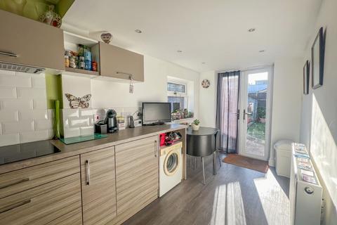 31 Cornhill Avenue, Hockley, SS5 5BY