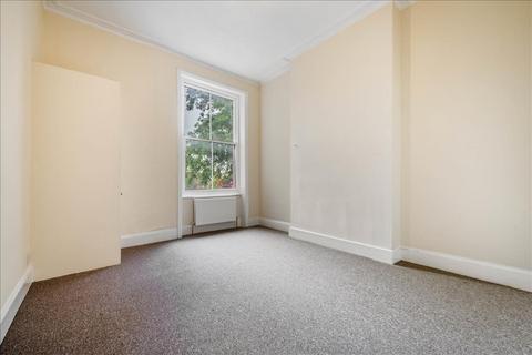 2 bedroom flat for sale, North End Road, Fulham  , SW6
