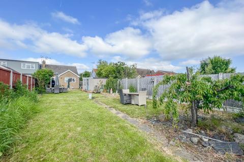 54 Burnham Road, Hullbridge, Hockley, SS5 6BQ
