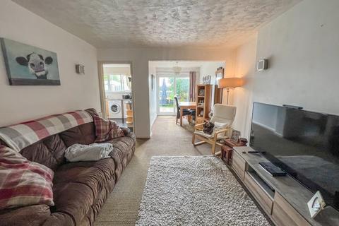 54 Burnham Road, Hullbridge, Hockley, SS5 6BQ