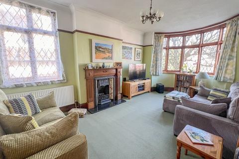 16 Hawkwell Road, Hockley, SS5 4DA