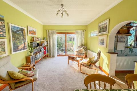 16 Hawkwell Road, Hockley, SS5 4DA
