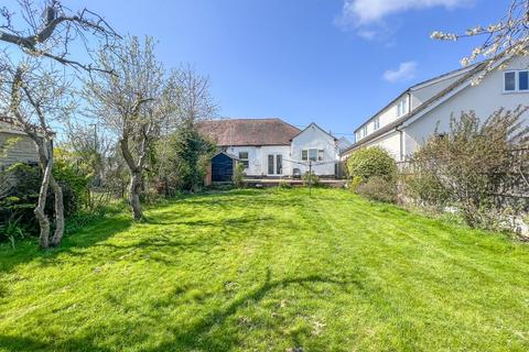 43 Hawkwell Road, Hockley, SS5 4DD