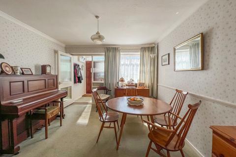 20 Alexandra Road, Rochford, SS4 3HD