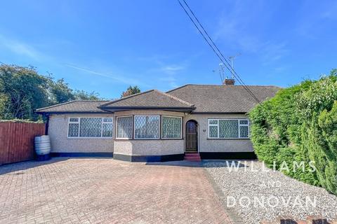 60 Chestnut Close, Hockley, SS5 5EQ