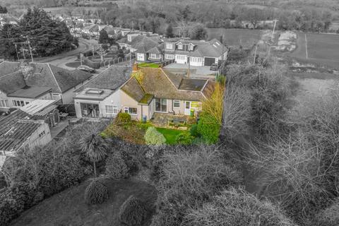 60 Chestnut Close, Hockley, SS5 5EQ
