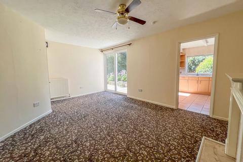 60 Chestnut Close, Hockley, SS5 5EQ