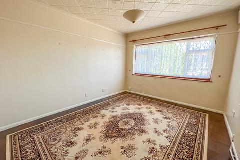 60 Chestnut Close, Hockley, SS5 5EQ
